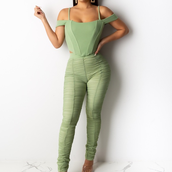 Fashion Nova Other - Pants Set